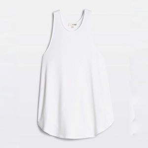 Aritzia brunette tank in white
